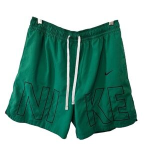 Nike Green Men's Shorts/Bathing Suit Size Medium Elastic Waist Drawstring